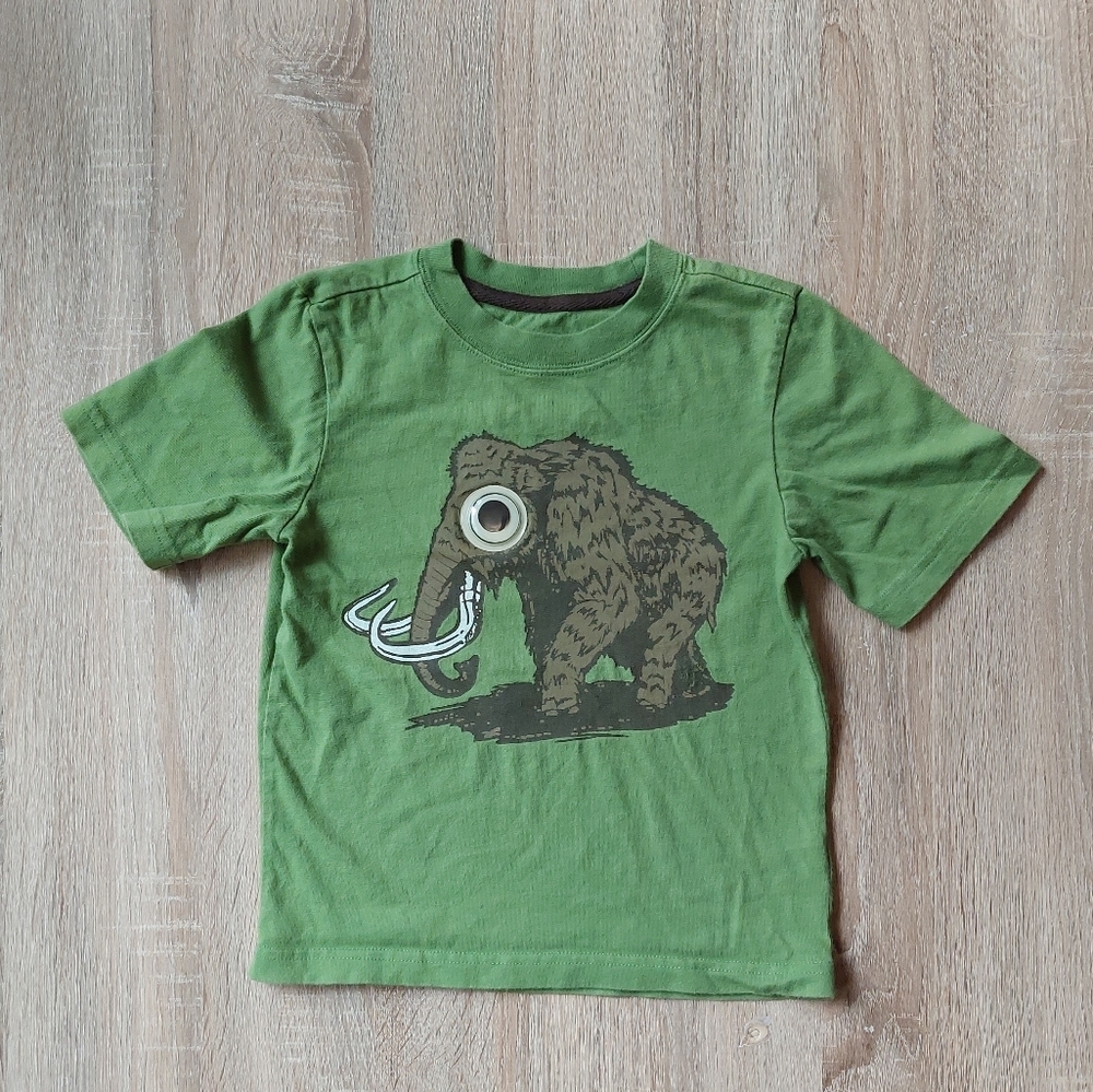 2010 (v)guc Crazy 8 Wooly Mamouth tee - Picture 9 of 9